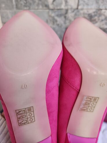 Salonke: Salonke, 40 — 4