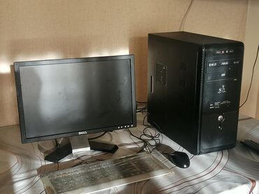 Masaüstü kompüterlər və iş stansiyaları: Monitornan 150,tək pc 100
İntel core duo, 2 gb ram, NVIDIA GT 8500