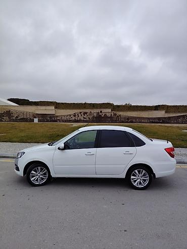 VAZ (LADA): VAZ (LADA) Granta: 1.6 l | 2024 il 71400 km Sedan — 2