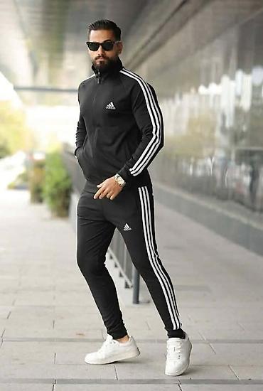 Trenerke: Mokra likra
M, L, XL, XL, 2XL,3XL
3300 din — 4