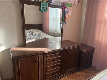 Спальные гарнитуры: Спальный гарнитур Istikbal, классический стиль, тёмное дерево. Вместе — 1