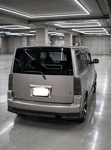JMC: Toyota bB: 2004 г., 1.3 л, Автомат, Бензин, Минивэн — 3