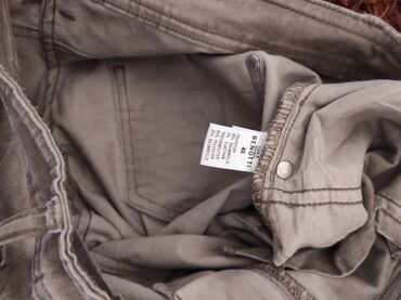 Pantalone: L (EU 40) — 7