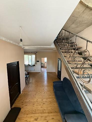 Үйлөрдү сатуу: 4 бөлмө, 150 м², 3 соток, Бишкек, Чекиш-Ата базары Кыймылсыз мүлк агенттиги — 6