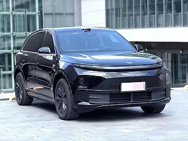 byd e9 2025: Lixiang L6: 2025 г., Гибрид — 2