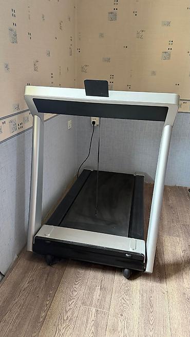 qaçış ternajoru: Xiaomi KingSmith K15 qaçış yolu • Maksimum sürət: 15 km/saatadək. • — 4