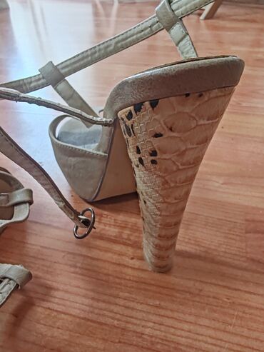 srebrne sandale: Sandale, 38