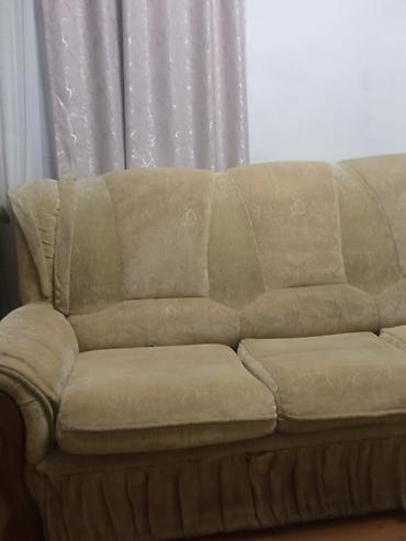 sofa: Гарнитур для зала, Б/у, Кресло, Диван, Ткань, текстиль, Самовывоз, цвет - Бежевый — 4