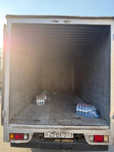 Isuzu: Isuzu : 2.8 l | 2008 il Van body type — 7