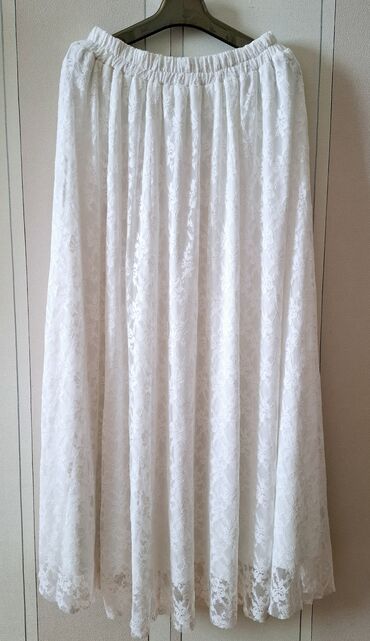 Ətəklər: Yeni kimi yubkalar hər biri 5 manat.S-M L razmer.Əla — 9