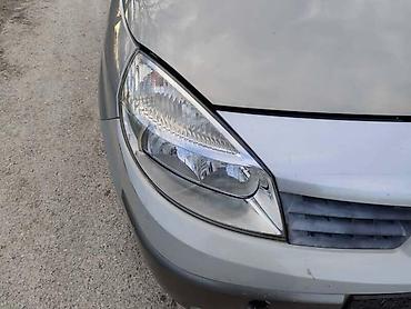 4x98 r17: DESNI FAR SENIK 2 ZA RENAULT SCENIC — 1