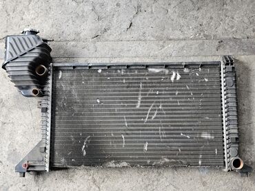Радиаторы: Радиатор охлаждения двигателя Mercedes-Benz Sprinter CDI, 901 - 904 — 4