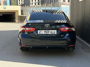 byd e1: Toyota Camry: 2018 г., 2.5 л, Автомат, Бензин, Седан — 2