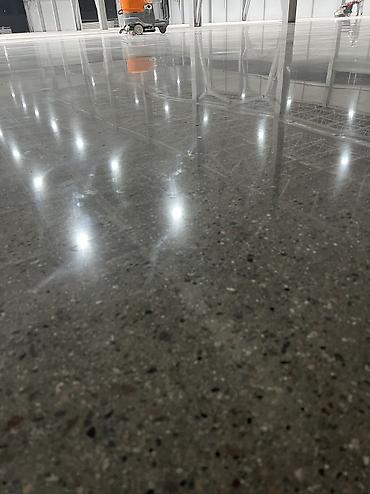 Другие напольные покрытия: 🔨 Промышленные бетонные полы — это основа, на которую можно — 25