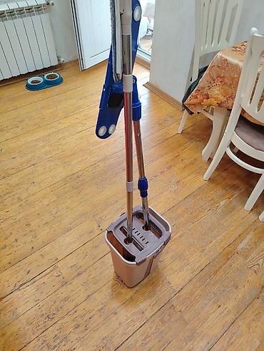 ütu masası: Yastı mop və iki bölməli vedrə dəsti - Dəst: yastı mikrofiber mop + — 6