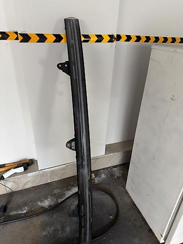 li ion: Li Auto L9 — Orijinal orta arxa stop işığı X01-53011089 Lixiang Li — 2