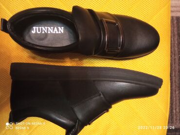 обувь женская деми: Женские ботиночки, черные, 40р, новые, Деми, цена800с