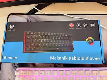 ucuz modemler: 22-ədəd fərqli rəng düyümü var. Blue-switch klavyedi Kompakt RGB — 5