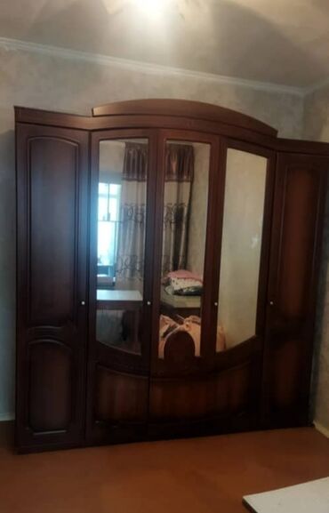 спальная гарнитура бу: Кийим салуучу шкаф, Колдонулган, Түз