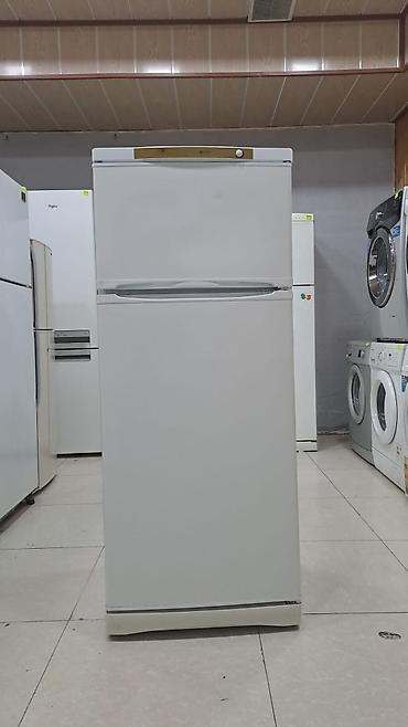 təzə soyuducular: Indesit iki kameralı soyuducu - Üst hissədə dondurucu bölmə, əl — 6