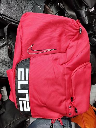 рюкзак спорт: Рюкзак спортивный Nike Elite, красный - Вместительный основной отсек — 1