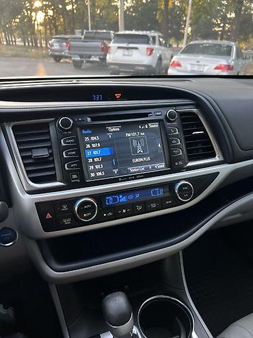 highlander 2017: Toyota Highlander: 2017 г., 3.5 л, Вариатор, Гибрид, Кроссовер — 9