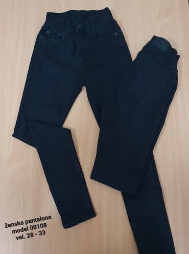 Farmerke: Ženske farmerke sa elastinom
3000
Velicine na slici — 15