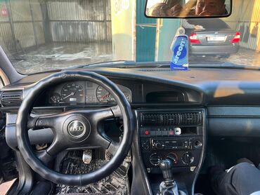 Audi: Audi 100: 1992 г., 2.3 л, Механика, Бензин, Седан — 6