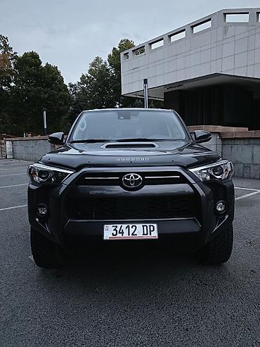 Toyota 4Runner: 2023 г., 4 л, Автомат, Бензин, Внедорожник