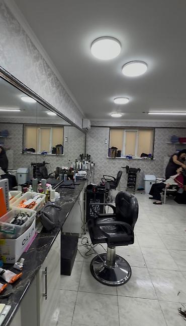 готовый салон красоты: Косметологическая студия 109 м², С ремонтом, С оборудованием, Многоэтажное жилое здание, Отдельный вход — 1
