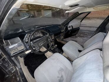 авто обмен с доплатой: Audi 100: 1985 г., 1.8 л, Механика, Бензин, Седан