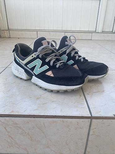Спорттук бут кийим: Эркектердин кроссовкасы, 41.5, 42, New Balance, Колдонулган — 1