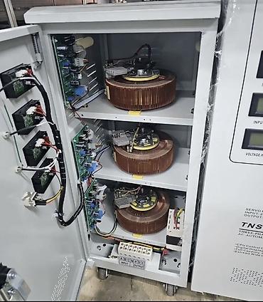 Proton: Чыңалуу стабилизатор, Үч фазалуу — 3