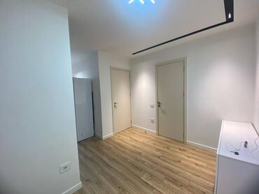 Uzunmüddətli kirayə mənzillər: Nəsimi rayonu, Ənvər Hüseynov küçəsi, Azerros MTK-da, 18 mərtəbəli — 3