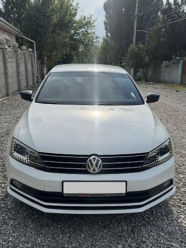 Транспорт: Volkswagen Jetta: 2017 г., 1.8 л, Автомат, Бензин, Седан — 2