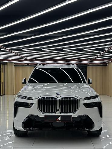 таота филдер: BMW X7: 2023 г., 3 л, Автомат, Бензин, Внедорожник — 1