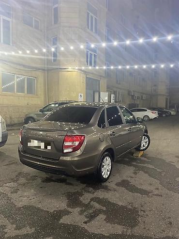 lada granta kredit: VAZ (LADA) Granta: 1.6 l | 2022 il 14000 km Sedan — 4