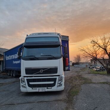 тойота приус с: Volvo : 2012 г., 5 л, Автомат, Дизель