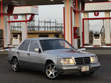 бензо мотор: Mercedes-Benz W124: 1993 г., 3.2 л, Автомат, Бензин, Седан