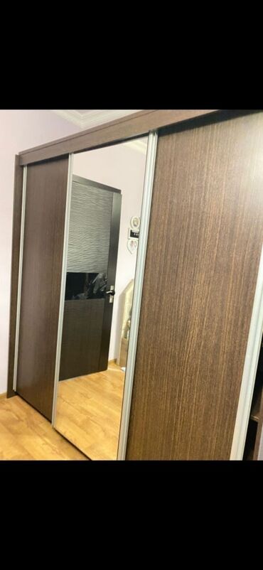 двухъярусные кровати со шкафом: Б/у, Купе, 2 двери Прямой шкаф, Шкаф-вешалка