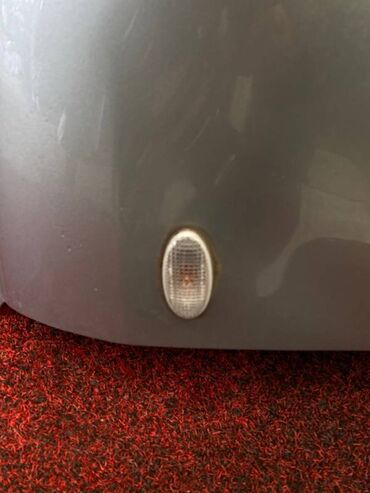 Другие автозапчасти: Поворотник в крыле Mazda Atenza GGEP 2000 2004 (б/у) КУЗОВНЫЕ ДЕТАЛИ -