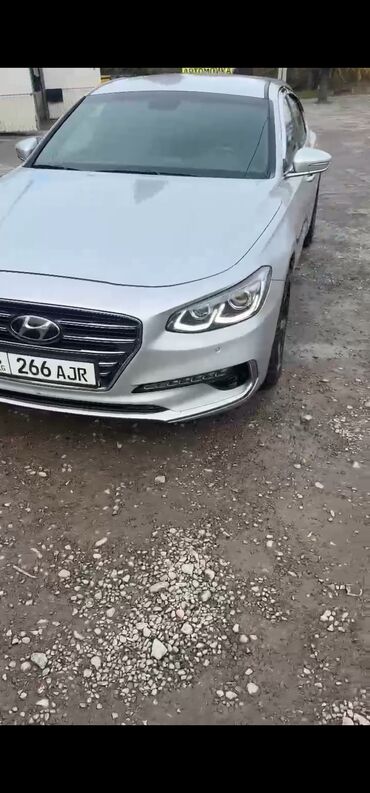 Hyundai: Hyundai Grandeur: 2018 г., 3 л, Автомат, Газ, Седан