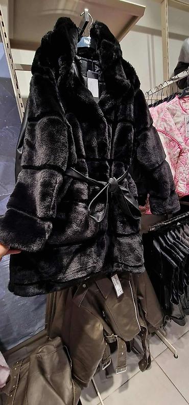 krznene jakne: SNIZENJE BUNDICA
XL, 5 XL
SAMO 🍀 7000 DIN 🍀 — 1