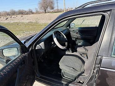 Volkswagen: Volkswagen Passat: 1992 г., 1.8 л, Механика, Бензин, Универсал — 10