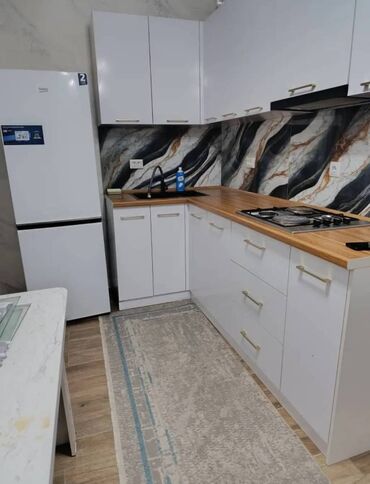 арендовать квартиру для офиса: Продаю 2 кв Площадь: 38кв2 Серия: элитка Район:Гагарина/ Тимура