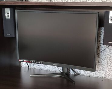 Monitorlar: Msi 24/75hz Curved Ideal veziyyetdedir. Karobkasi var. Real alici