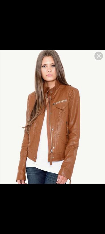 Кожаные куртки: Продается кожаная куртка на девочку до 15 лет, в идеальном состоянии