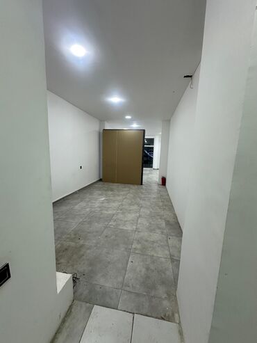 Mağazalar: Hovsanda İcarəyə obyekt – vitrinli, küçə səviyyəsində girişli - Ön — 3