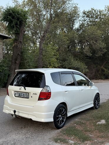 машины фит: Honda Fit: 2003 г., 1.5 л, Типтроник, Бензин