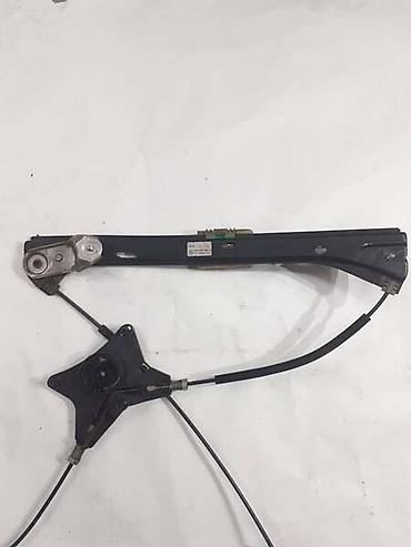 rezervni tocak audi a4 b8: NOSAC PODIZACA PROZORA ZA VOLKSWAGEN PASSAT B8 - 3G0837461C | — 2